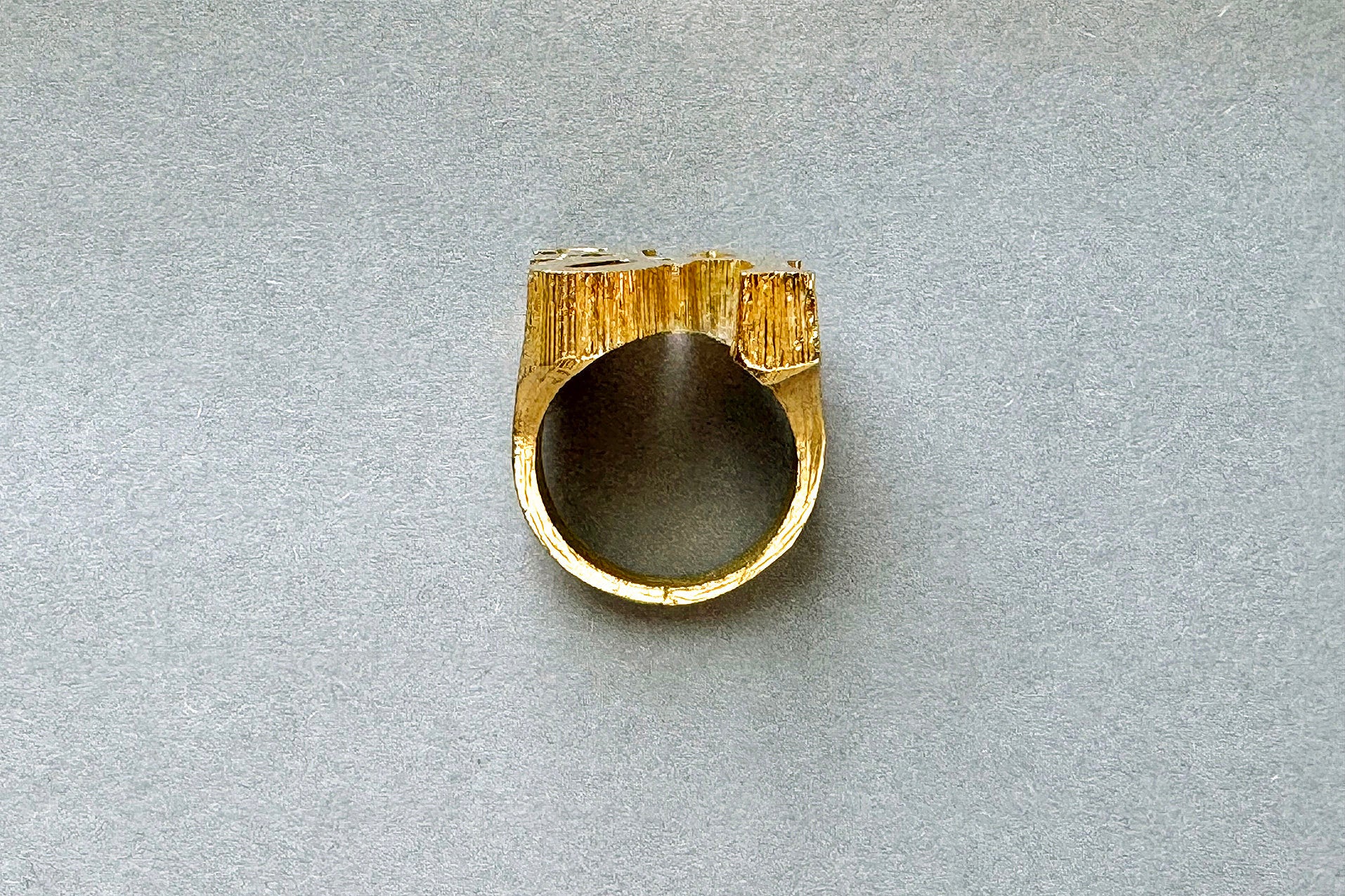 LAELIUS Antiques – 1969 LOVE Ring