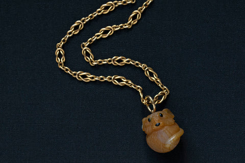 Carved Agate Mouse Pendant with Gold Chain