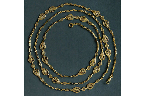 Late 19th Century French 18k Gold Sautoir Chain Necklace