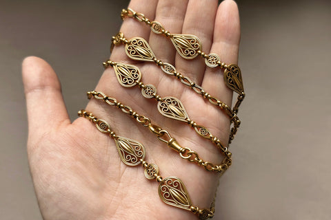 Late 19th Century French 18k Gold Sautoir Chain Necklace
