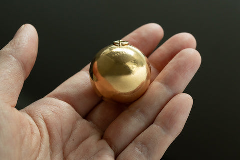 C.1960s. Oversized 14k Gold "Souvenir" Orb Pendant