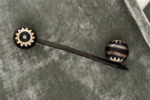 Victorian Piqué Hair Stick with Large Orbs