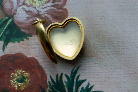 Antique 18k Gold Heart Locket
