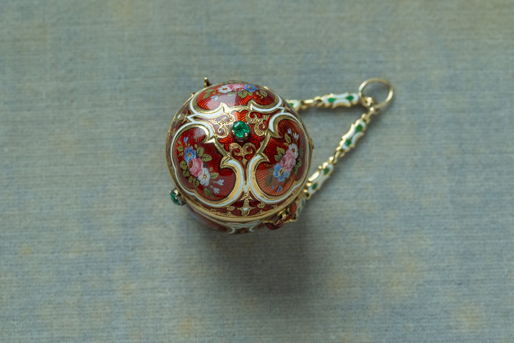 Early 19th Century Enamel and Gold Vinaigrette Pendant
