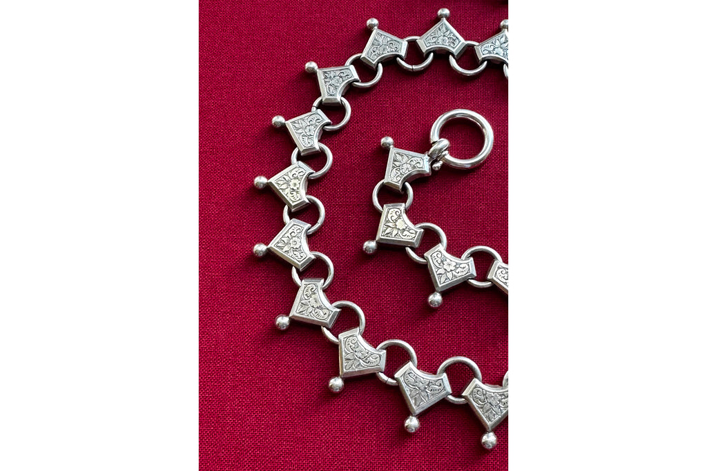 C. 1879. Victorian Sterling Silver Collar Necklace