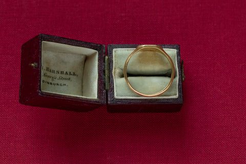 1935, 22k Gold 'D' Signet Ring