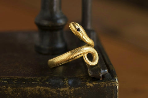 Early 20th Century Snake Ring with Sapphire Eyes