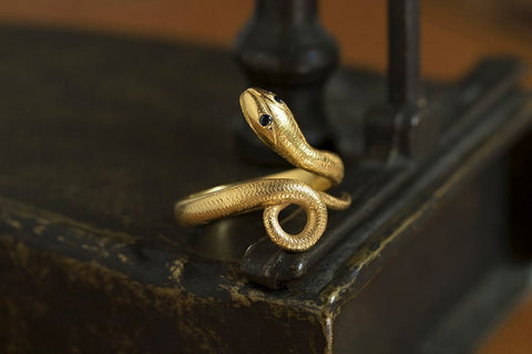 Early 20th Century Snake Ring with Sapphire Eyes
