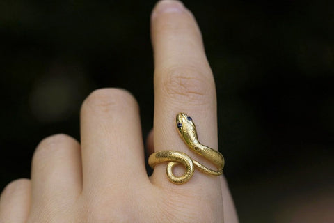 Early 20th Century Snake Ring with Sapphire Eyes