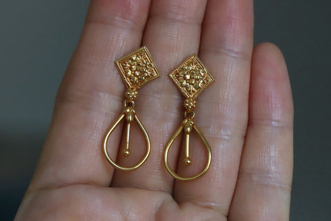 Vintage Indian 22k Gold Drop Earrings 