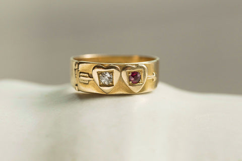 Victorian Arrowed Hearts MIZPAH Ring