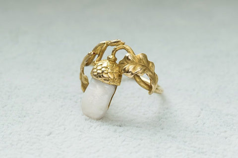 Art Nouveau Acorn Pearl Gold Ring