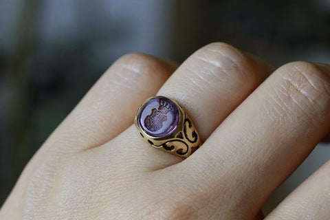 Edwardian Amethyst Crest Intaglio Ring