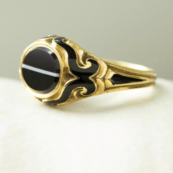 Victorian Banded Agate Black Enamel Mourning Ring