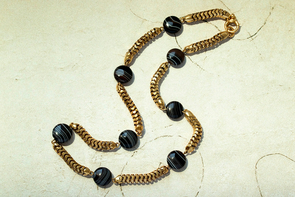 Late Victorian Banded Agate Chain Necklace
