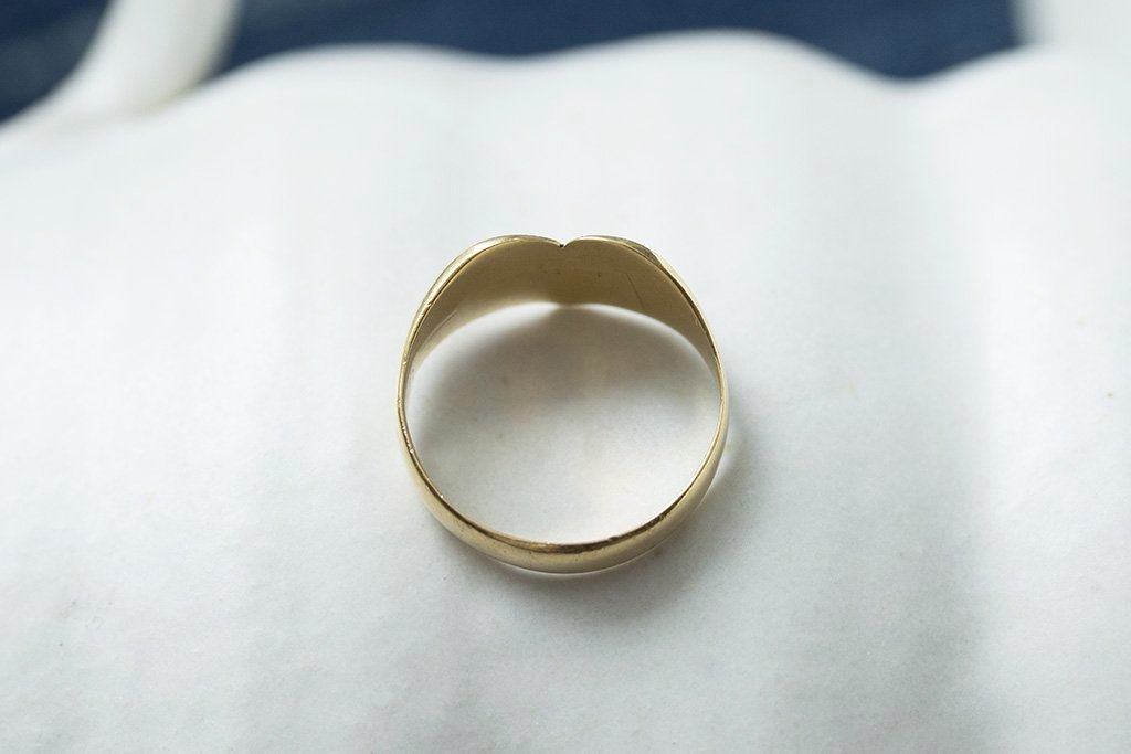 C.1916 Large Heart Gold Signet Ring
