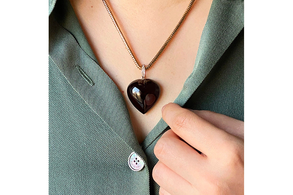 Get the Perfect Garnet Necklaces | GLAMIRA.in