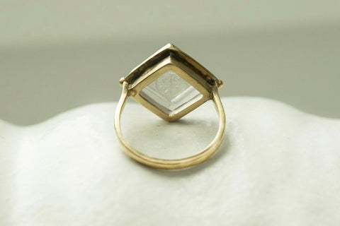 Antique Armorial Clear Tassie Intaglio Ring