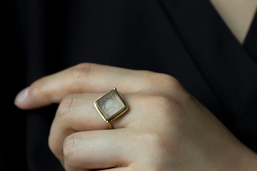 Antique Armorial Clear Tassie Intaglio Ring