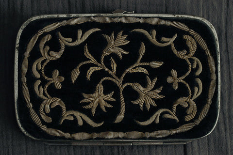 Victorian Purse with Golden Embroidery