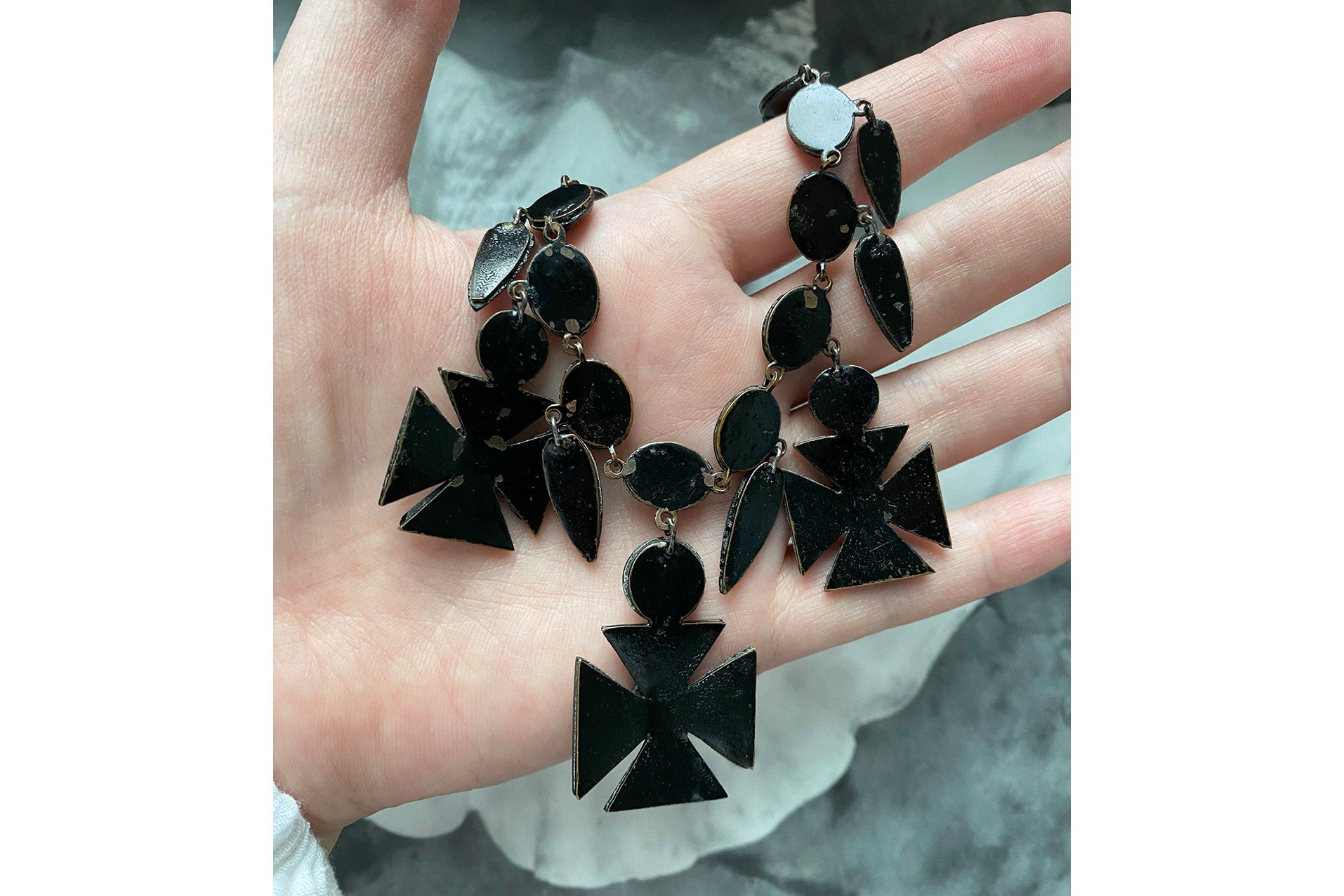 LAELIUS Antiques – Victorian French Jet Maltese Cross Necklace