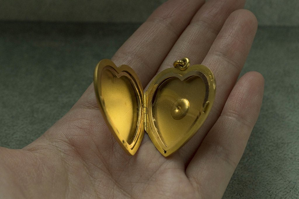 Edwardian Large Gold Heart Locket