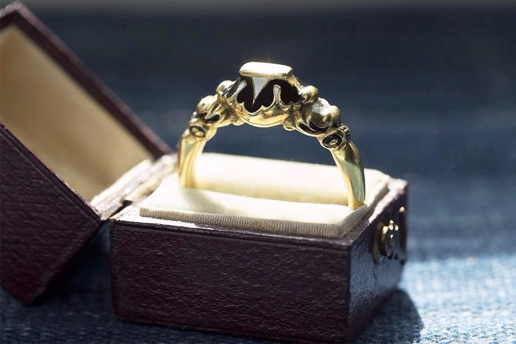 LAELIUS Antiques Victorian Gothic Revival Ring