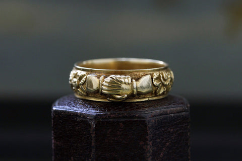 Georgian Clasped Hands Ring