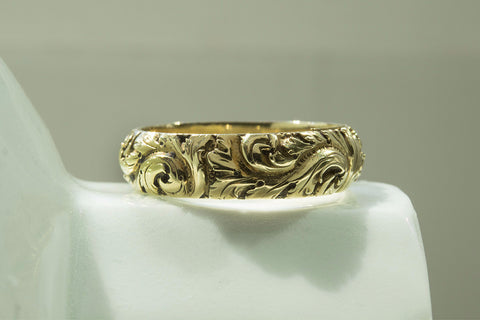 Georgian Chased Gold Band with Hidden Locket