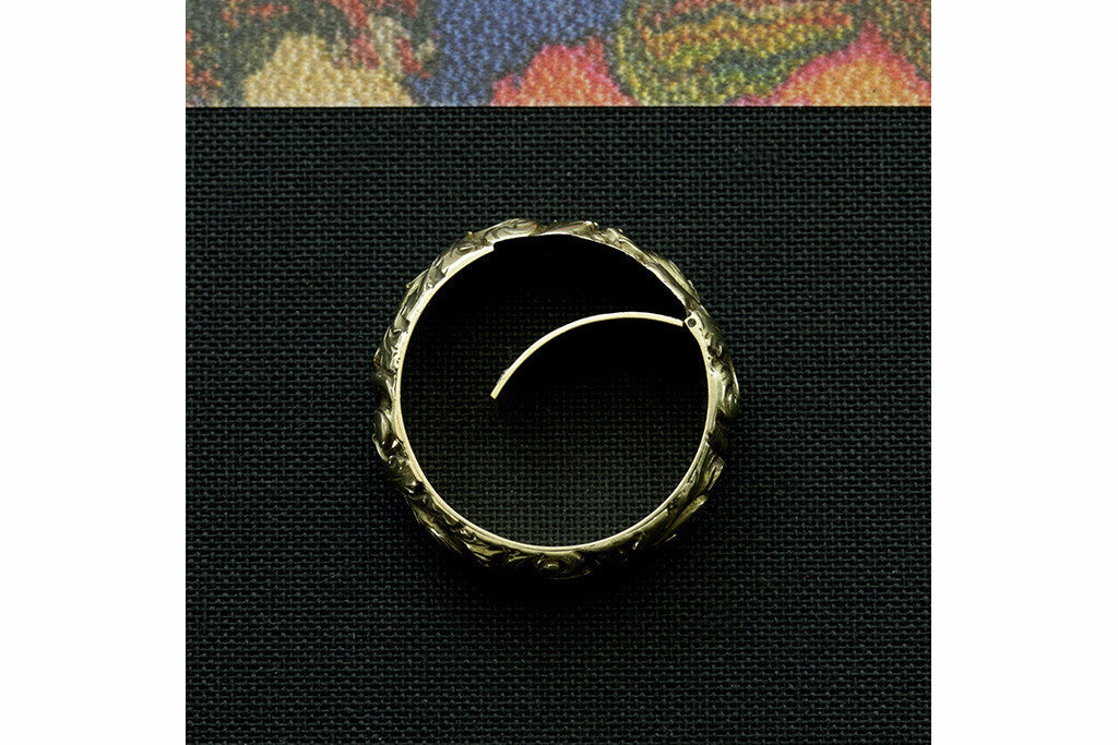 Georgian Chased Gold Band with Hidden Locket