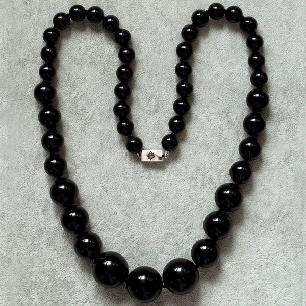 Victorian Whitby Jet Bead Necklace