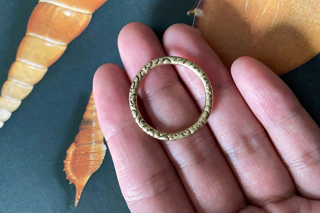 Oversized Georgian Gold Split Ring