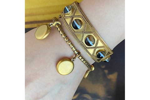 Victorian Banded Agate Gold Bangle