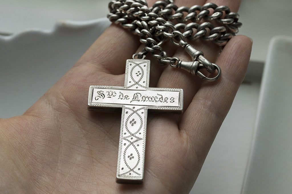 Sv. de Lourdes Silver Cross and Chain