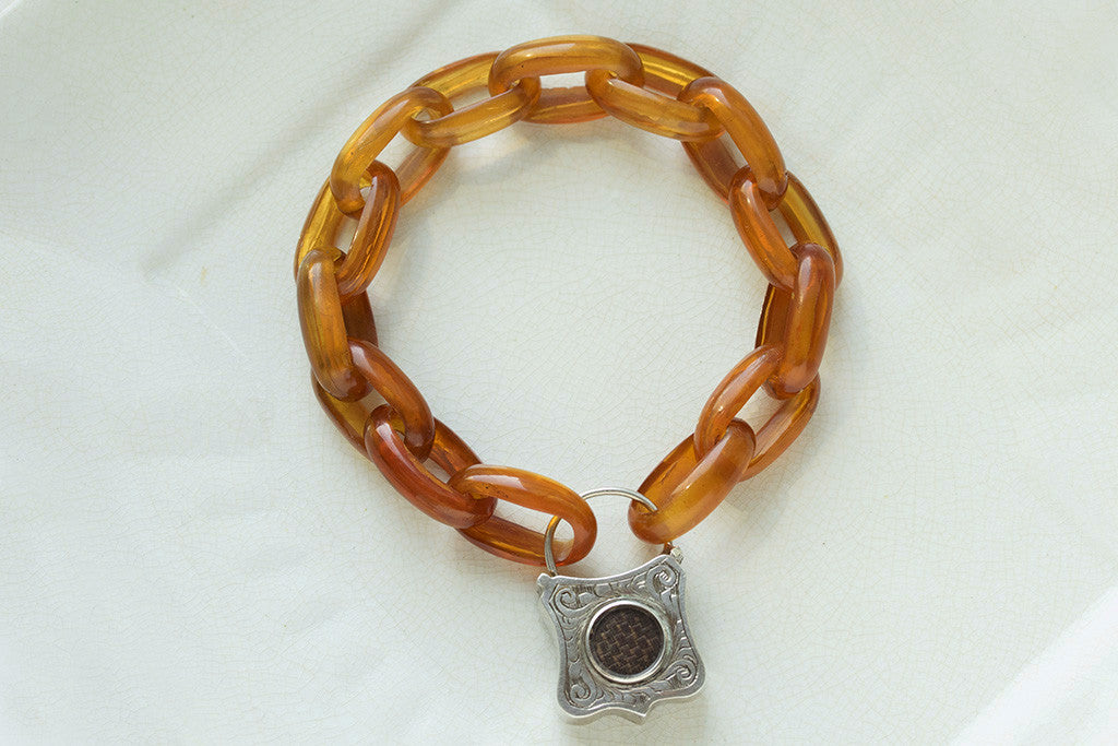 Victorian Scottish Agate Heart Padlock Bracelet