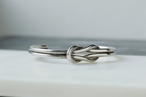 Vintage Sterling Silver Knot Bracelet