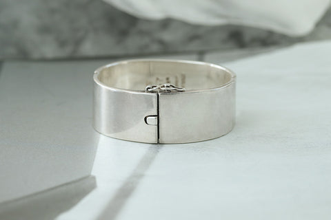 Heavy Vintage Sterling Silver Bangle