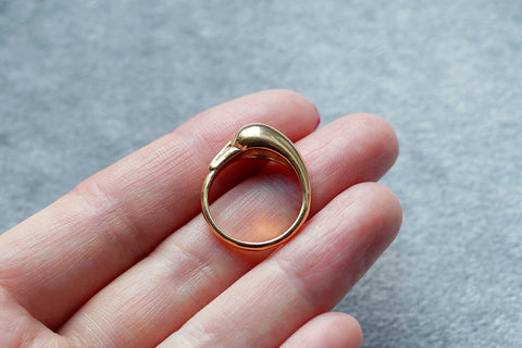 18k Gold Swan Ring