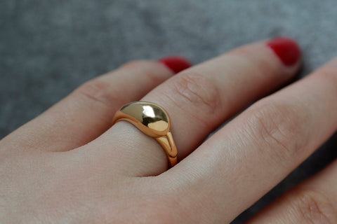 18k Gold Swan Ring