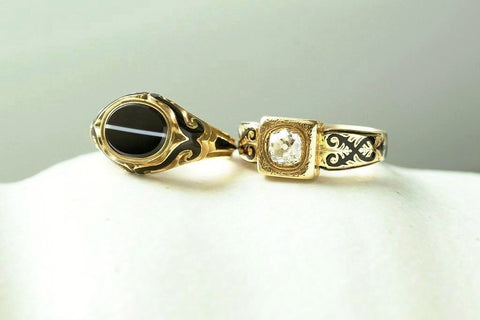 Victorian Banded Agate Black Enamel Mourning Ring