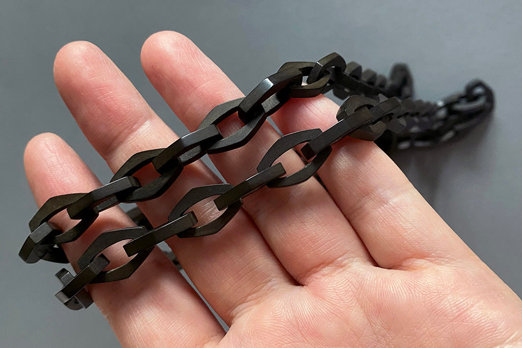 LAELIUS Antiques – Victorian Vulcanite Long Chain Necklace