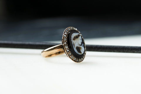 Antique Carved Sardonyx 'Love Token' Ring